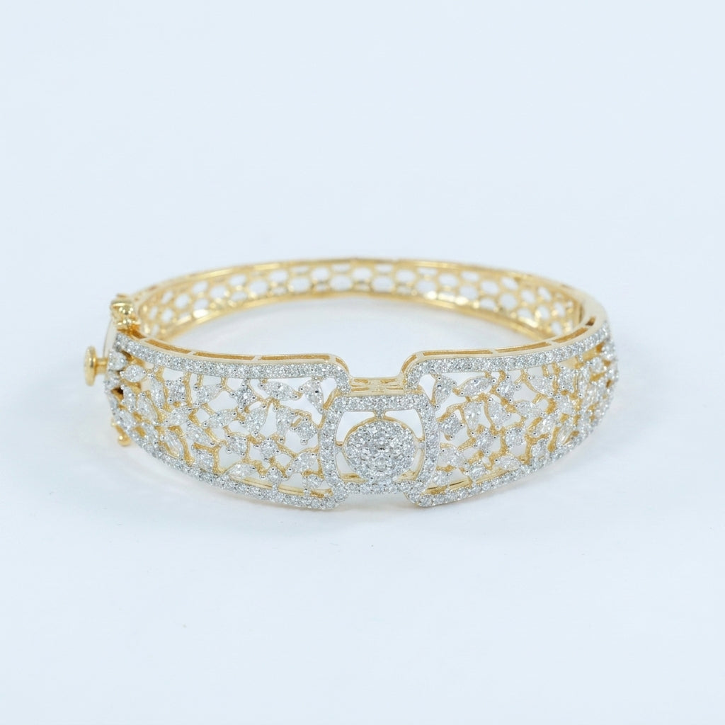 The Majestic Medallion Kada