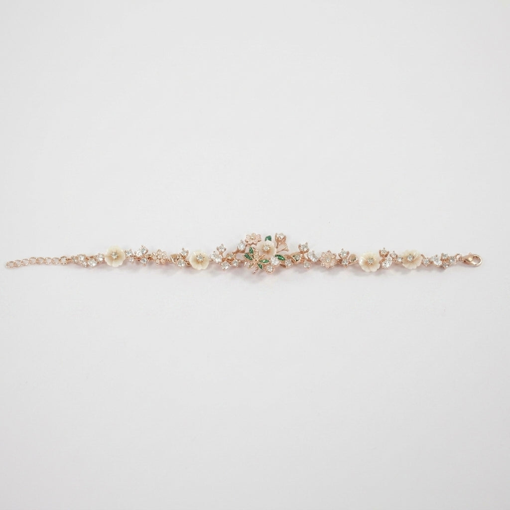 Pearl-Petal Breeze Bracelet