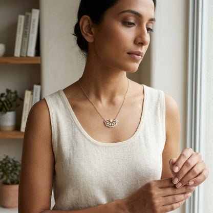 The Luminescent Bow Necklace
