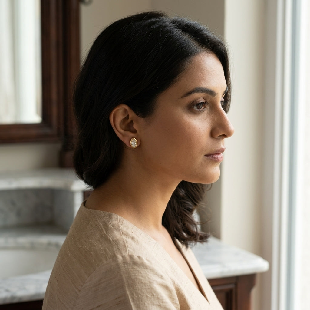 Golden Aurelia Eye Earrings